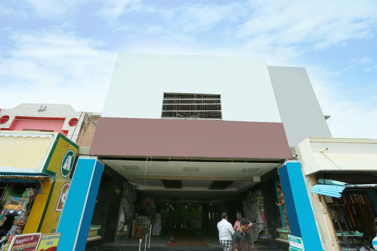 Oyo 18808 Hotel Rsn International ราเมศวาราม ภายนอก รูปภาพ